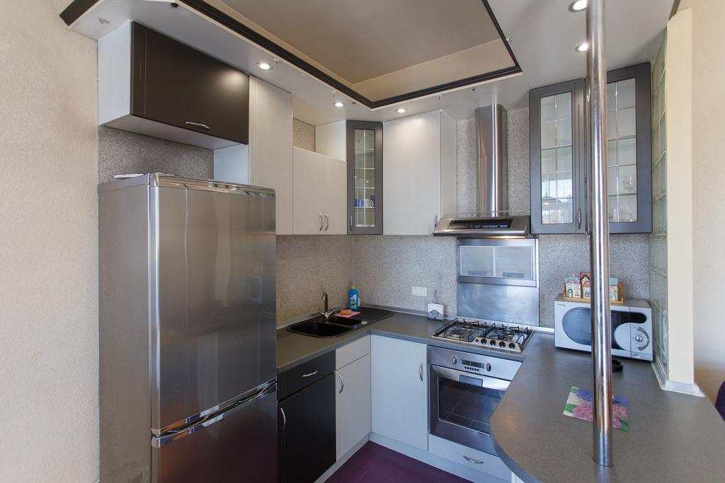 Apartment Area *