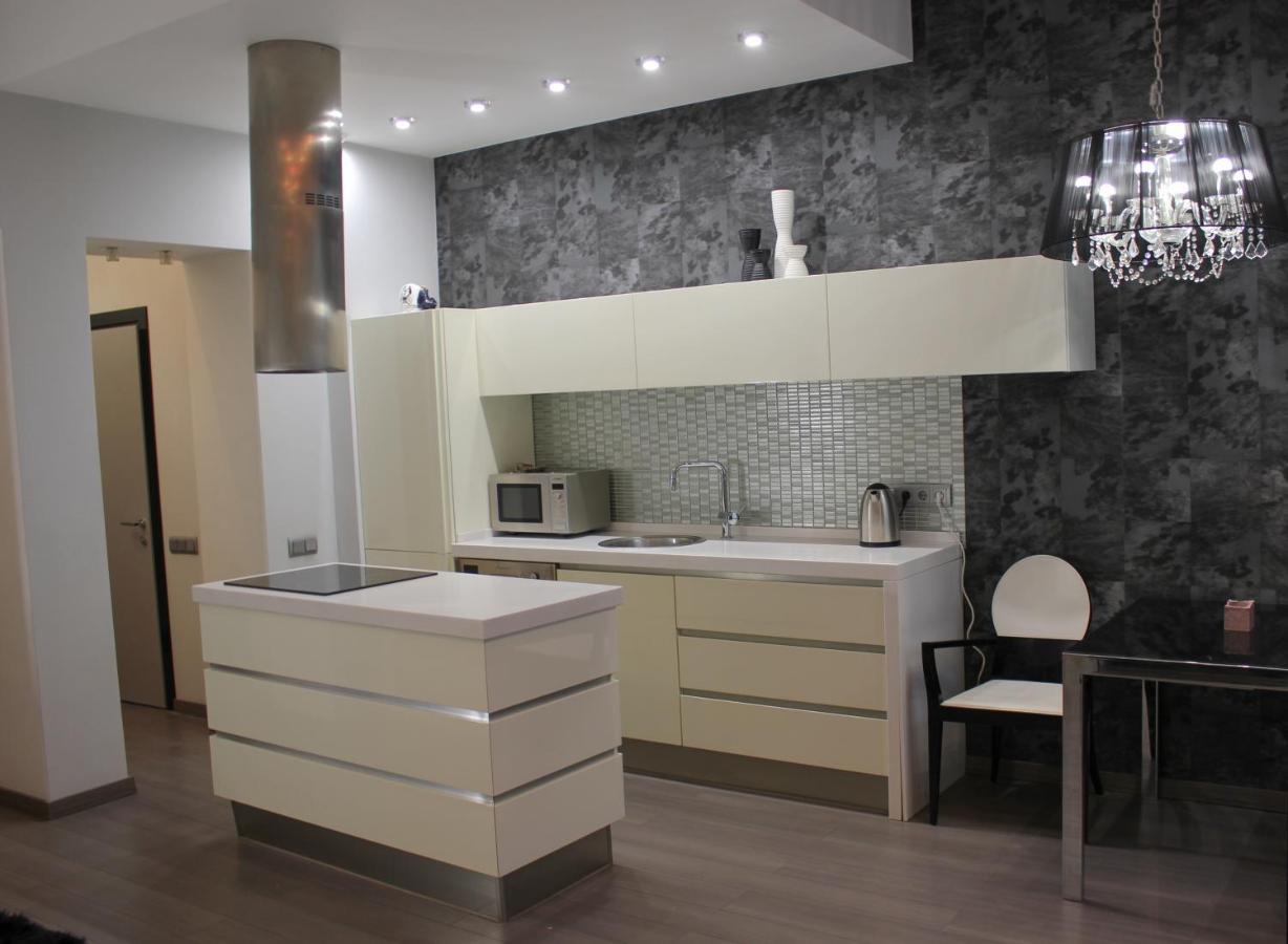 Area Apartment